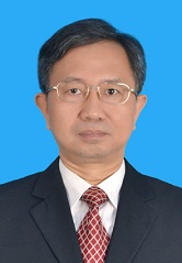 杨 柱